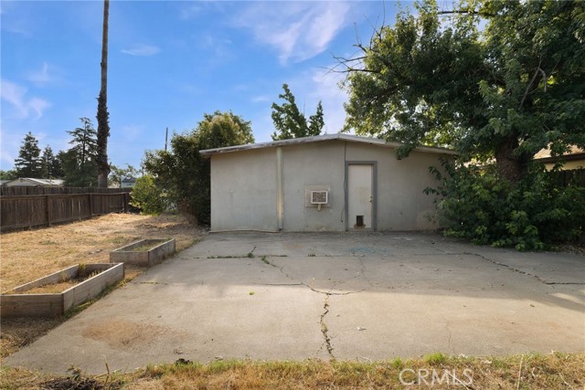 609 S Lassen Street, Willows CA: https://media.crmls.org/medias/dc24ec2e-53b9-4a69-af85-69e66eb0fcc3.jpg