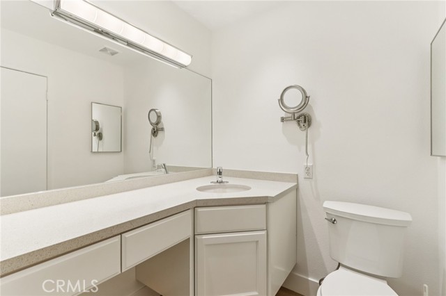 Detail Gallery Image 20 of 37 For 2542 Miramonte Cir #C,  Palm Springs,  CA 92264 - 3 Beds | 2/1 Baths