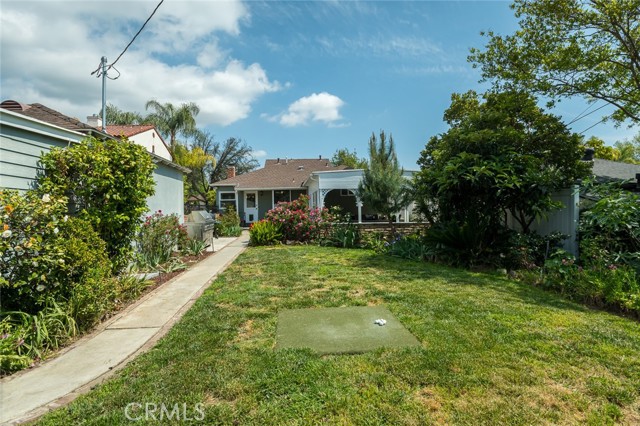 Detail Gallery Image 45 of 58 For 529 Eton Dr., Burbank,  CA 91504 - 3 Beds | 2 Baths