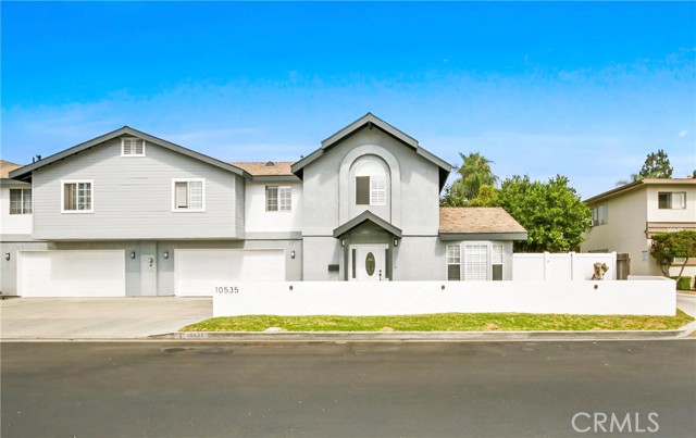 Detail Gallery Image 2 of 27 For 10535 Myrtle St, Downey,  CA 90241 - 6 Beds | 6 Baths