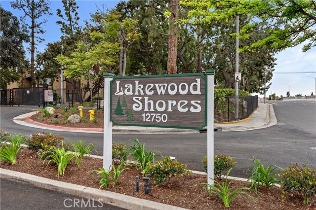 Detail Gallery Image 22 of 28 For 12750 Centralia St #215,  Lakewood,  CA 90715 - 2 Beds | 1 Baths