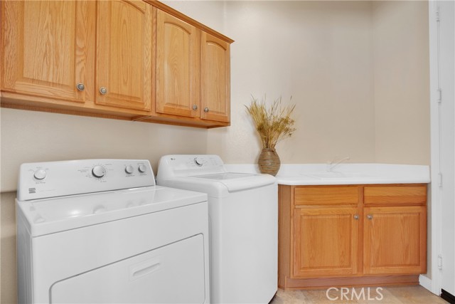 Detail Gallery Image 13 of 30 For 19269 Galloping Hill Rd, Apple Valley,  CA 92308 - 2 Beds | 2 Baths