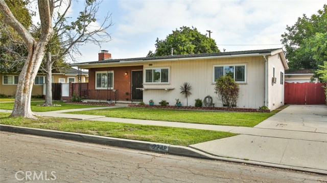 2248 Lomina Ave, Long Beach, CA 90815