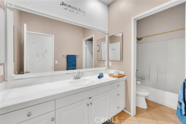 Detail Gallery Image 13 of 31 For 45525 Stanridge Ave, Lancaster,  CA 93535 - 4 Beds | 2 Baths