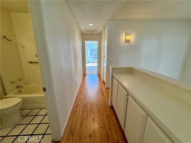 Detail Gallery Image 15 of 39 For 2001 via Como #103,  Corona,  CA 92881 - 2 Beds | 2/1 Baths