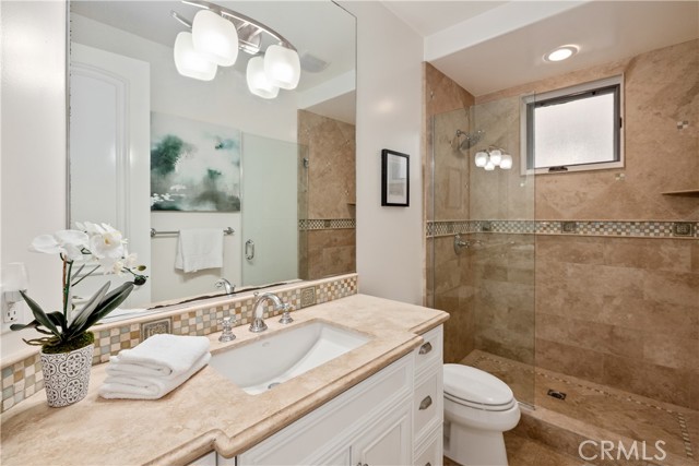 2211 Vista Drive, Manhattan Beach, California 90266, 3 Bedrooms Bedrooms, ,3 BathroomsBathrooms,Residential,Sold,Vista,SB21197291