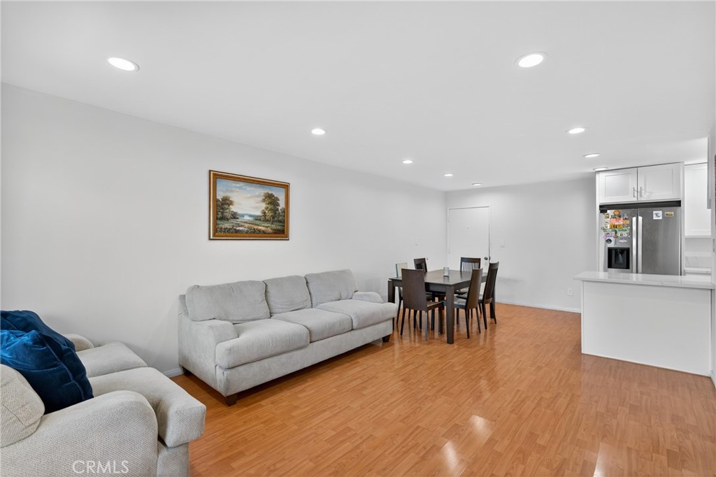 7826 Laurel Canyon Boulevard #17