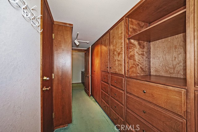 9752 Rangeview Drive, Santa Ana CA: https://media.crmls.org/medias/dc2ad297-50e0-4dfb-a18b-08b09195c982.jpg