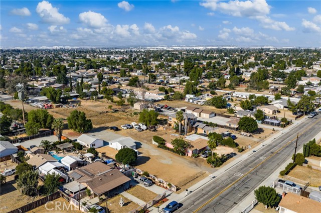 24959 Myers Avenue, Moreno Valley CA: https://media.crmls.org/medias/dc2b73aa-2602-490e-9c75-6d8cef49f4af.jpg