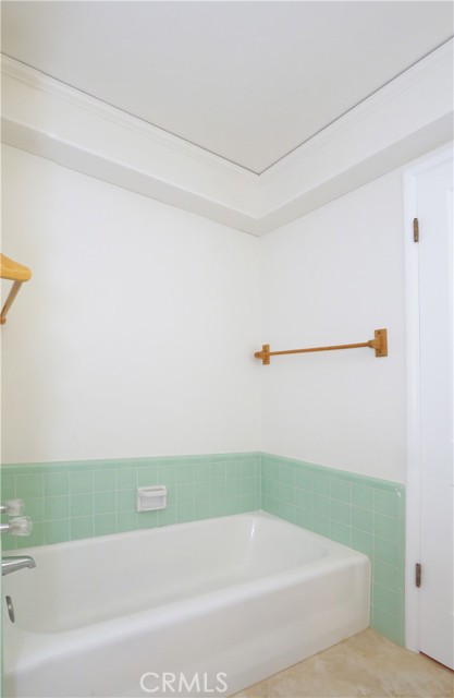 77 Rockinghorse Road, Rancho Palos Verdes, California 90275, 3 Bedrooms Bedrooms, ,2 BathroomsBathrooms,Residential,Sold,Rockinghorse,PV22110341