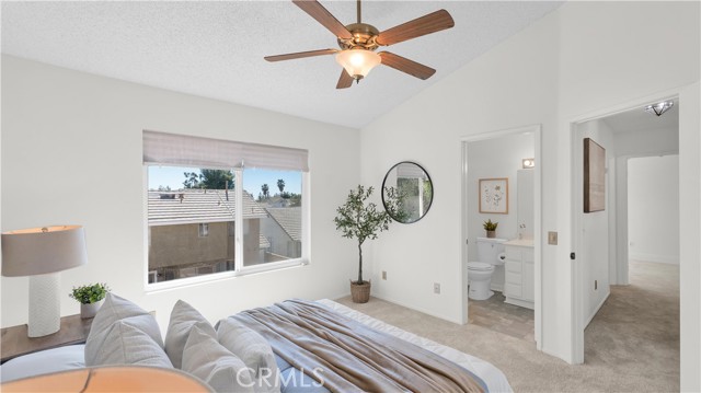 Image 18 of 41 For 12283 Mint Ct