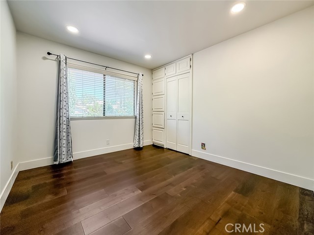 3301 Blue Ridge Court, Thousand Oaks CA: https://media.crmls.org/medias/dc2cf804-44e3-43f4-a778-d735a8dd4a21.jpg