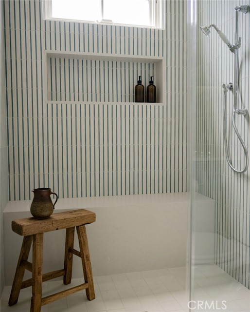 Detail Gallery Image 51 of 75 For 153 Granada Ave, Long Beach,  CA 90803 - 5 Beds | 4 Baths