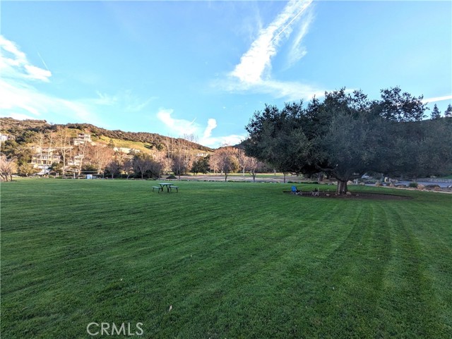 Detail Gallery Image 63 of 75 For 60 Upper Lake Rd, Thousand Oaks,  CA 91361 - 4 Beds | 4 Baths