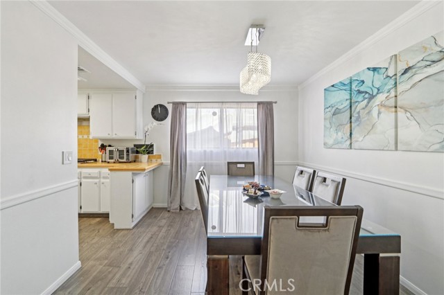 Detail Gallery Image 7 of 25 For 7815 Vassar, Canoga Park,  CA 91304 - 4 Beds | 2 Baths