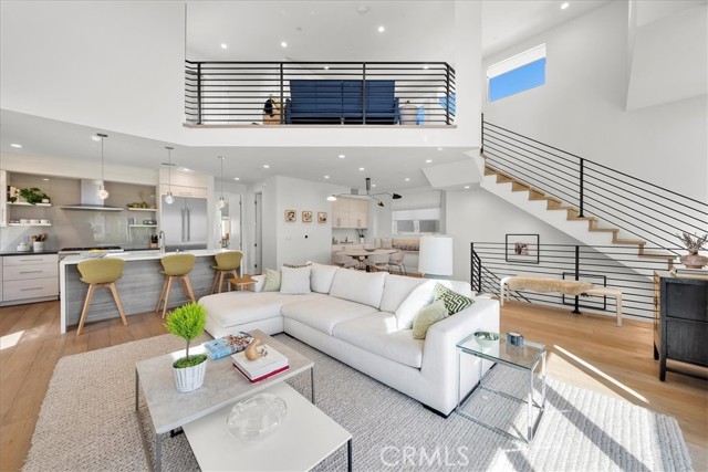 2311 Voorhees Avenue, Redondo Beach, California 90278, 3 Bedrooms Bedrooms, ,3 BathroomsBathrooms,Residential,Sold,Voorhees,SB22053770