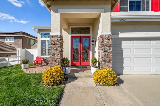 Detail Gallery Image 14 of 68 For 39975 Tinderbox Way, Murrieta,  CA 92562 - 4 Beds | 2/1 Baths