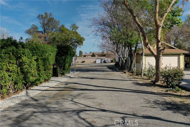 193 Maple Avenue, Fontana, California 92335, 3 Bedrooms Bedrooms, ,1 BathroomBathrooms,Single Family Residence,For Sale,Maple,IG25018978