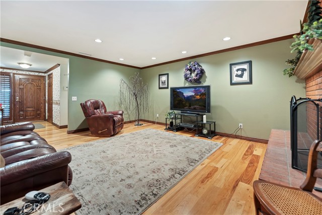 Detail Gallery Image 8 of 61 For 6565 Lorraine, Riverside,  CA 92506 - 3 Beds | 2 Baths