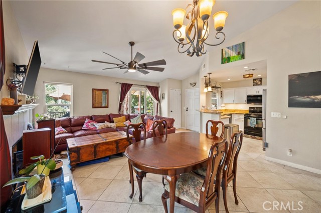 Detail Gallery Image 8 of 45 For 3414 Holly Grove St, Westlake Village,  CA 91362 - 3 Beds | 2 Baths