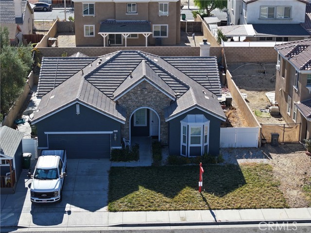 Detail Gallery Image 2 of 38 For 6610 Alfalfa Rd, Palmdale,  CA 93552 - 3 Beds | 2 Baths