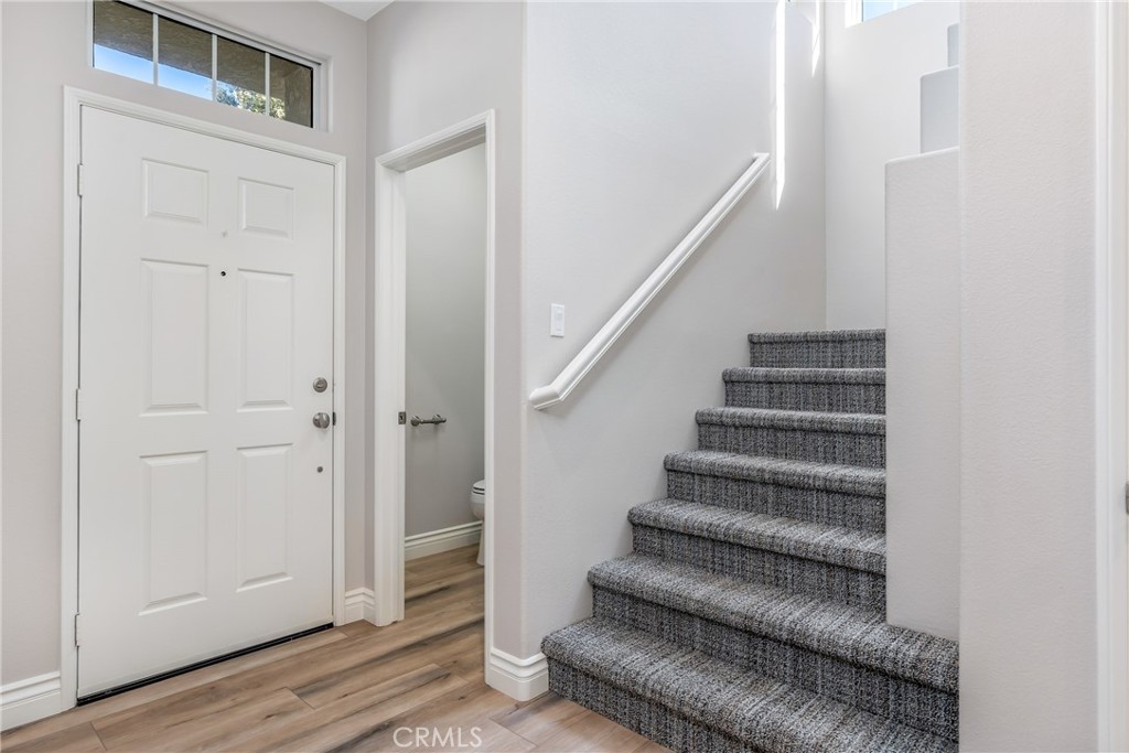 MLS #OC25244088 image #9