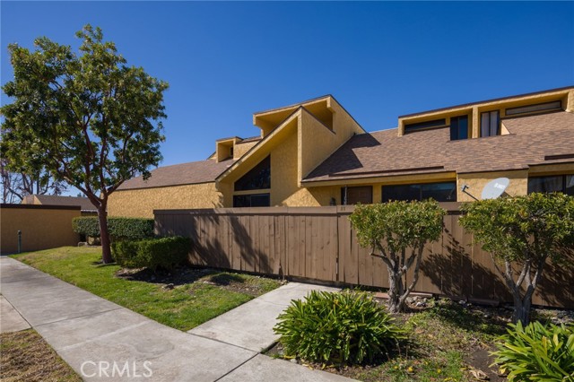 435 W 9Th St #H1, Upland, CA 91786