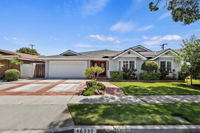 Image 2 for 16222 Chipper Ln, Huntington Beach, CA 92649