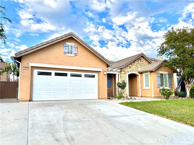 Detail Gallery Image 2 of 23 For 14344 Pointer, Corona,  CA 92880 - 4 Beds | 3 Baths