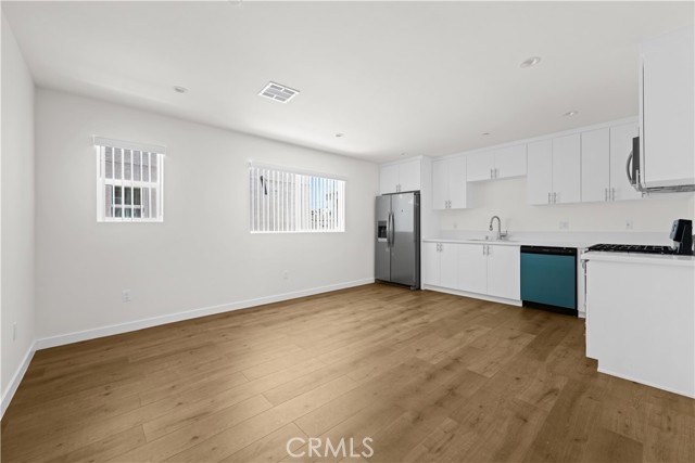 Detail Gallery Image 27 of 74 For 5218 Auckland Ave, Toluca Lake,  CA 91601 - – Beds | – Baths