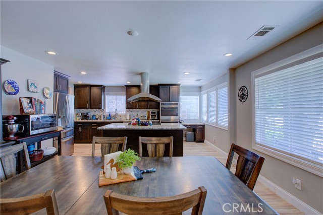 4513 E Tuolumne Road, Denair CA: https://media.crmls.org/medias/dc344eca-4f7c-4eb6-8cc0-cc1e928b4cdc.jpg