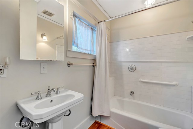 Detail Gallery Image 27 of 33 For 732 Molino, Long Beach,  CA 90804 - 3 Beds | 2 Baths