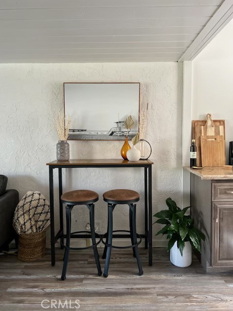 5901 E Ocean Boulevard, Long Beach CA: https://media.crmls.org/medias/dc347745-0c81-402c-95db-50bad502a3f5.jpg