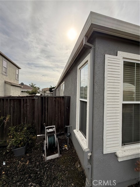 Detail Gallery Image 4 of 4 For 2066 Shady Forest, Stockton,  CA 95205 - 4 Beds | 2 Baths