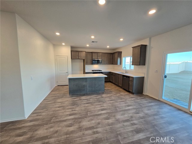 1503 Giosetta Street, Perris CA: https://media.crmls.org/medias/dc34aa3f-890b-4922-9fe1-9c11528cbf9a.jpg