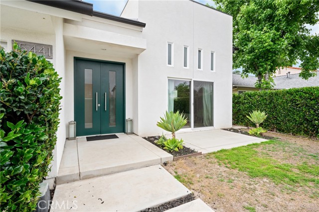 15441 Alsace Circle, Irvine CA: https://media.crmls.org/medias/dc350790-e2cf-417b-8e25-42a494836283.jpg