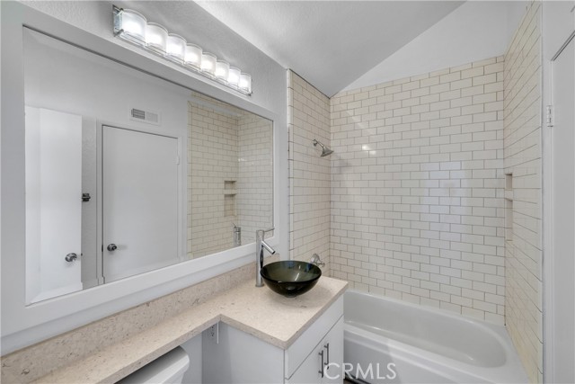 Detail Gallery Image 27 of 33 For 2000 Coast Hwy #309,  Huntington Beach,  CA 92648 - 2 Beds | 2 Baths