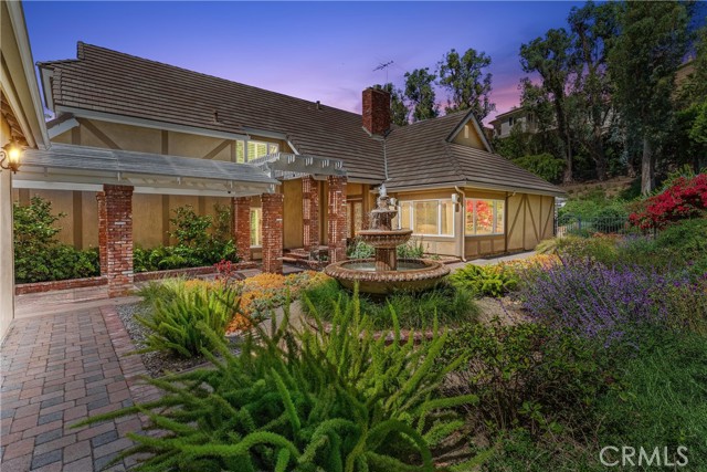 Detail Gallery Image 7 of 75 For 284 South Quintana, Anaheim Hills,  CA 92807 - 5 Beds | 3 Baths