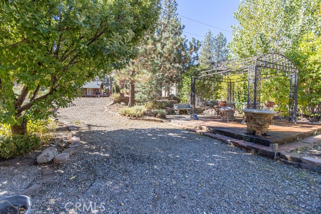 Image 32 of 66 For 16713 Sequoia Way