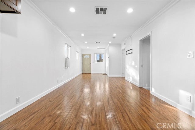Detail Gallery Image 14 of 22 For 7836 Lemp Ave, North Hollywood,  CA 91605 - 2 Beds | 2 Baths