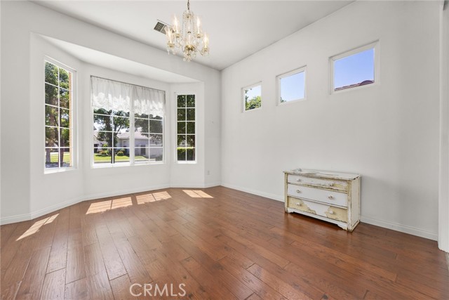 Detail Gallery Image 35 of 51 For 2403 Crocus Dr, Bakersfield,  CA 93311 - 3 Beds | 2 Baths