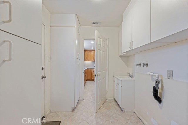Detail Gallery Image 26 of 41 For 8038 Cyclamen Way, Buena Park,  CA 90620 - 4 Beds | 2 Baths