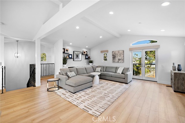 Detail Gallery Image 9 of 34 For 163 Calle Redondel, San Clemente,  CA 92672 - 3 Beds | 2/1 Baths
