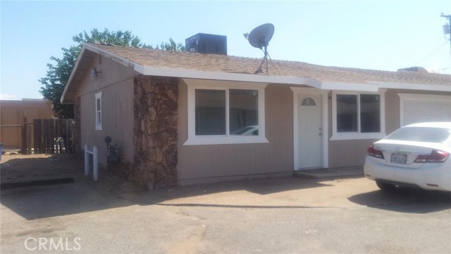 15784 Wanaque Road, Apple Valley CA: https://media.crmls.org/medias/dc379aeb-9d12-4ae8-989c-008aec2f9cd7.jpg