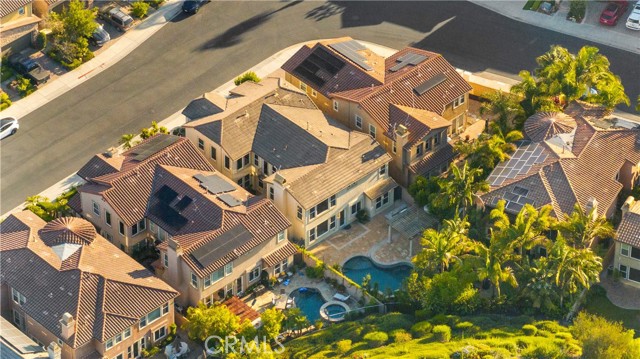27684 Manor Hill Road, Laguna Niguel CA: https://media.crmls.org/medias/dc37a773-17e9-44db-a5d4-841fcf796a15.jpg