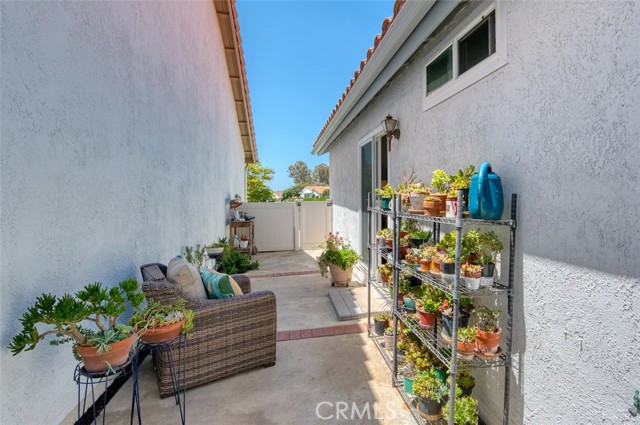 Detail Gallery Image 28 of 56 For 28046 Espinoza, Mission Viejo,  CA 92692 - 2 Beds | 2 Baths