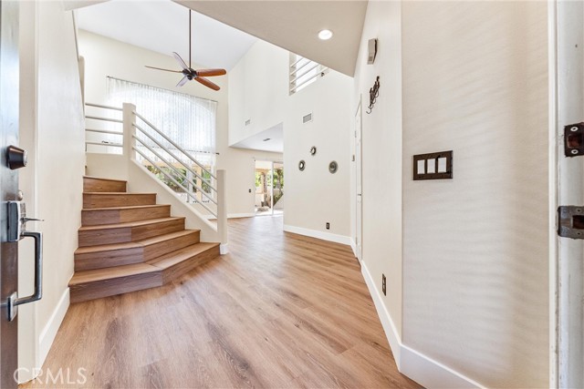 4441 Foxrun Drive, Chino Hills CA: https://media.crmls.org/medias/dc38be5d-47c6-426e-9620-5e668047c68e.jpg