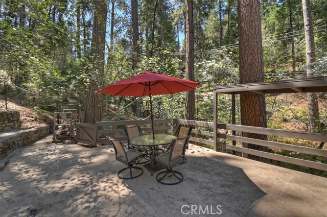 Detail Gallery Image 29 of 52 For 851 Cottage Grove, Lake Arrowhead,  CA 92352 - 2 Beds | 2 Baths