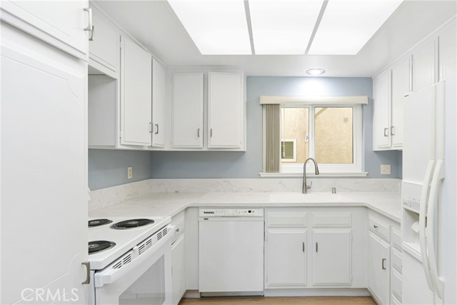 Detail Gallery Image 6 of 19 For 2386 via Mariposa 2b,  Laguna Woods,  CA 92637 - 2 Beds | 2 Baths