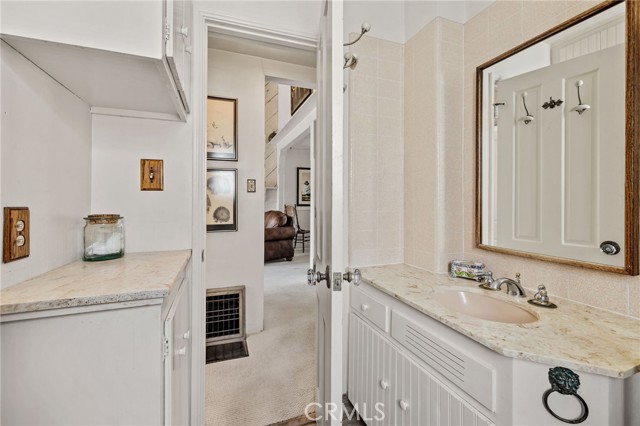 509 23rd Street, Manhattan Beach, California 90266, 3 Bedrooms Bedrooms, ,2 BathroomsBathrooms,Residential,Sold,23rd,SB22225764